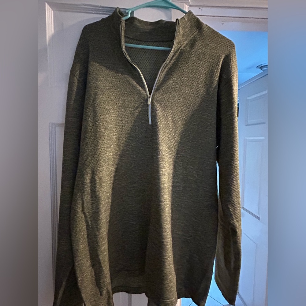 Lululemon Men's Pullover Half Zip